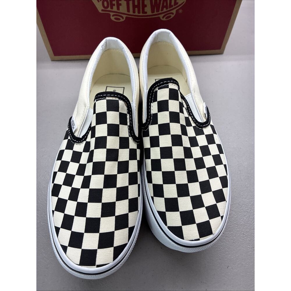 New Vans Classic Slip-On Checkerboard Stackform Shoe women’s 8 ; Men’s 6.5 - Picture 2 of 7